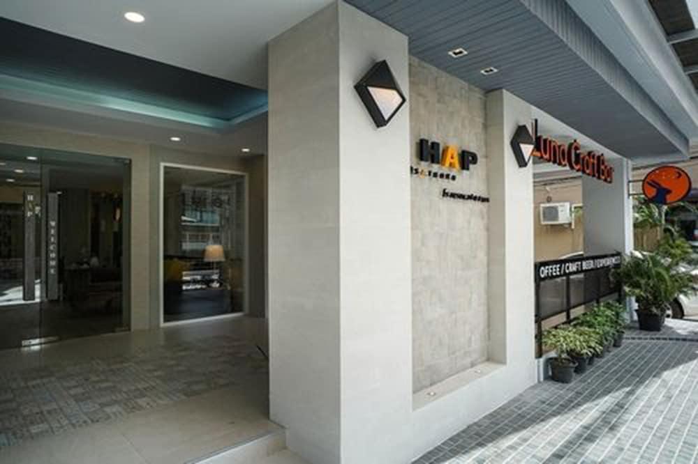 Hap@Sathorn Hotel Bangkok Exterior photo